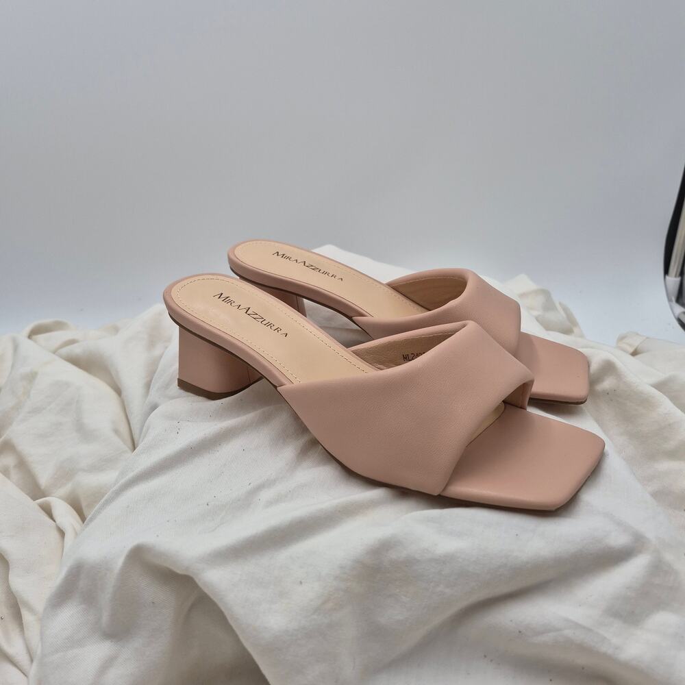 Mira Azzurra block heel slip-on mules slide open square toe beige Size 6.5